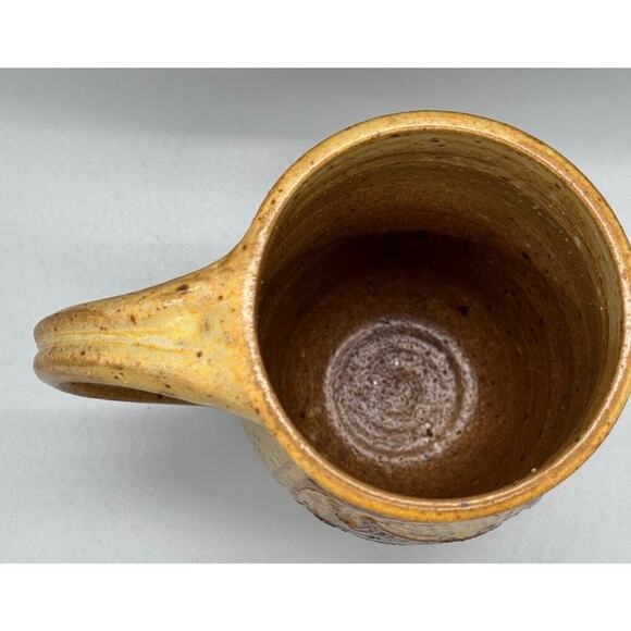 Signed Art Pottery Mug Fish Salmon Speckled Cream Natural Coffee Cup Fishing - Picture 7 of 8